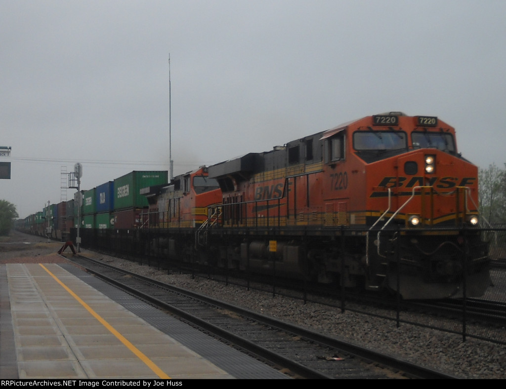 BNSF 7220 East